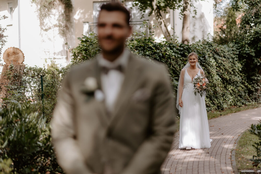 Brautpaar beim First Look
